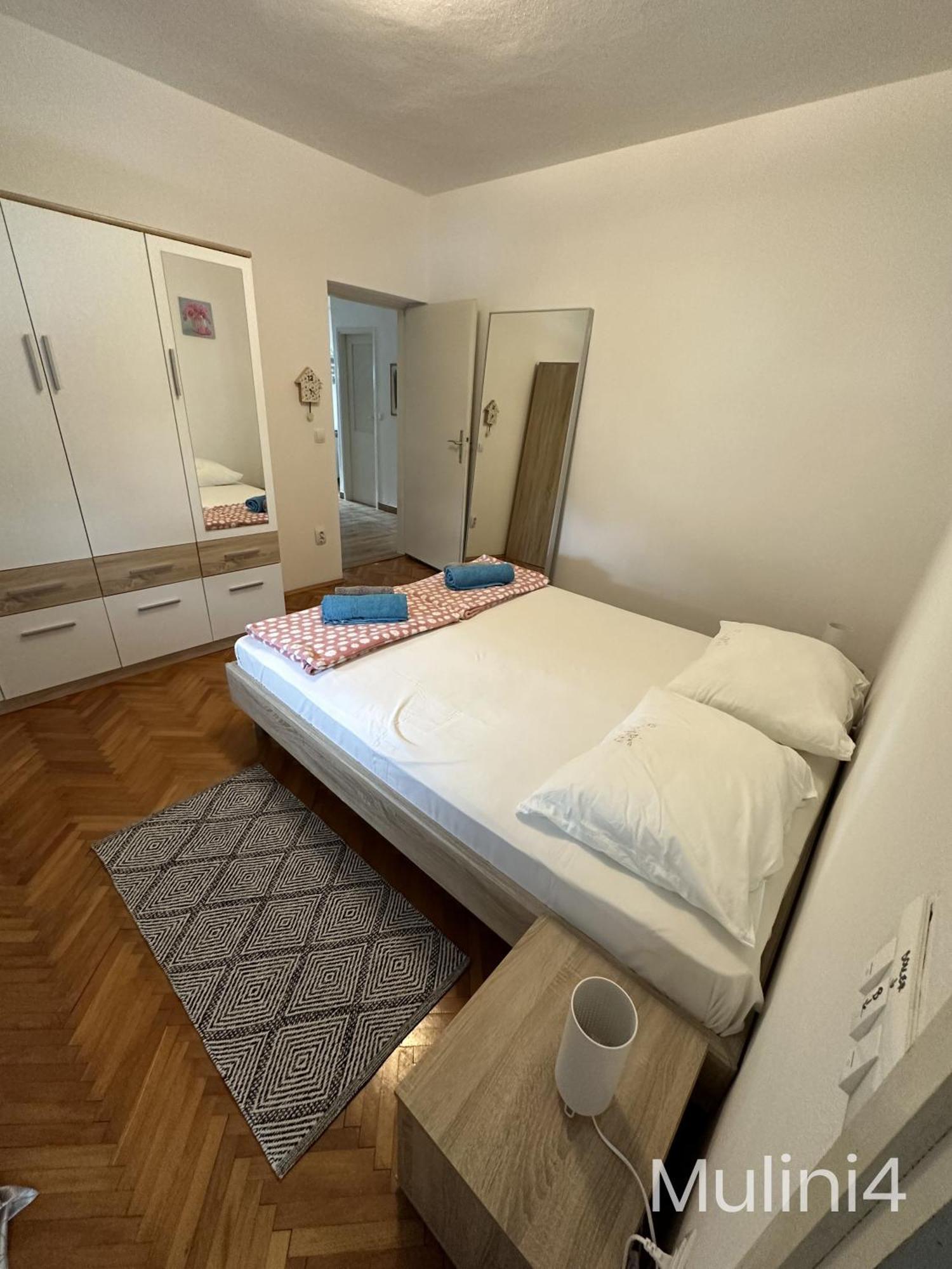 Vala Apartments Ровинь Экстерьер фото