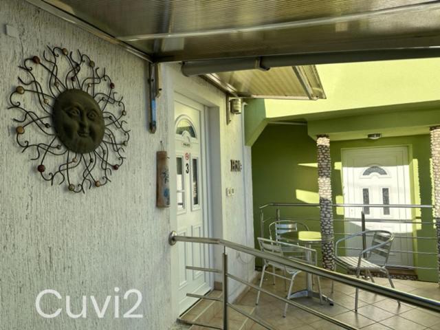 Vala Apartments Ровинь Экстерьер фото